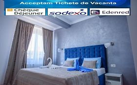 Cosmina Residence